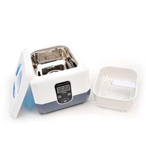 Balenie ultrazvukového čističa GT Sonic a koncentrátu Discleen Extra